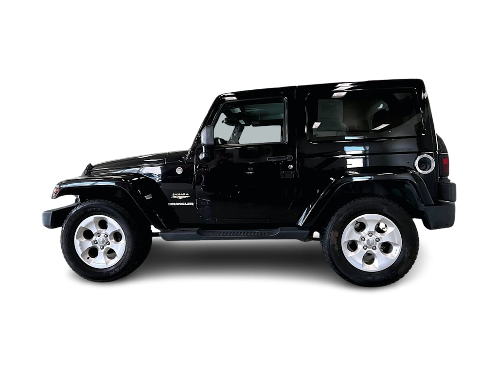 Thumbnail: 2013 Jeep Wrangler - 3
