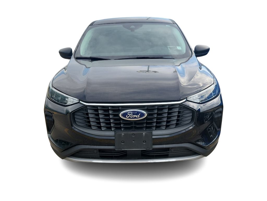 Thumbnail: 2023 Ford Escape - 3