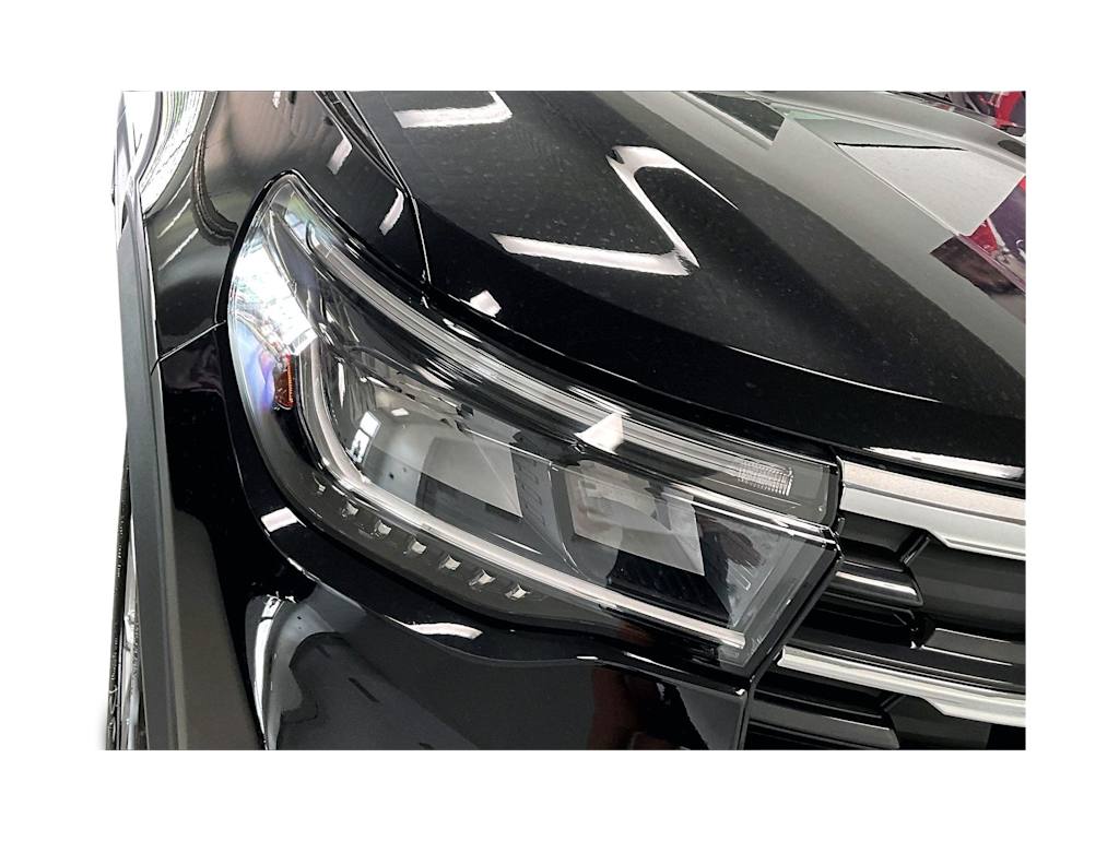 Thumbnail: 2025 Ford Explorer - 28