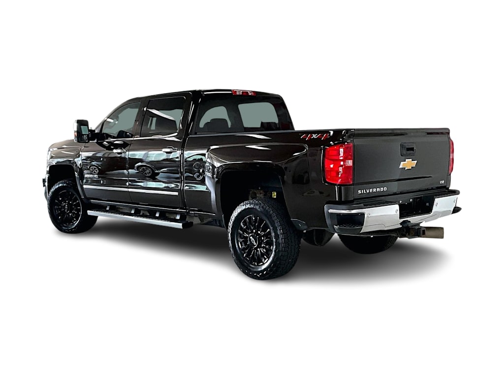 Thumbnail: 2018 Chevrolet Silverado 2500 - 4