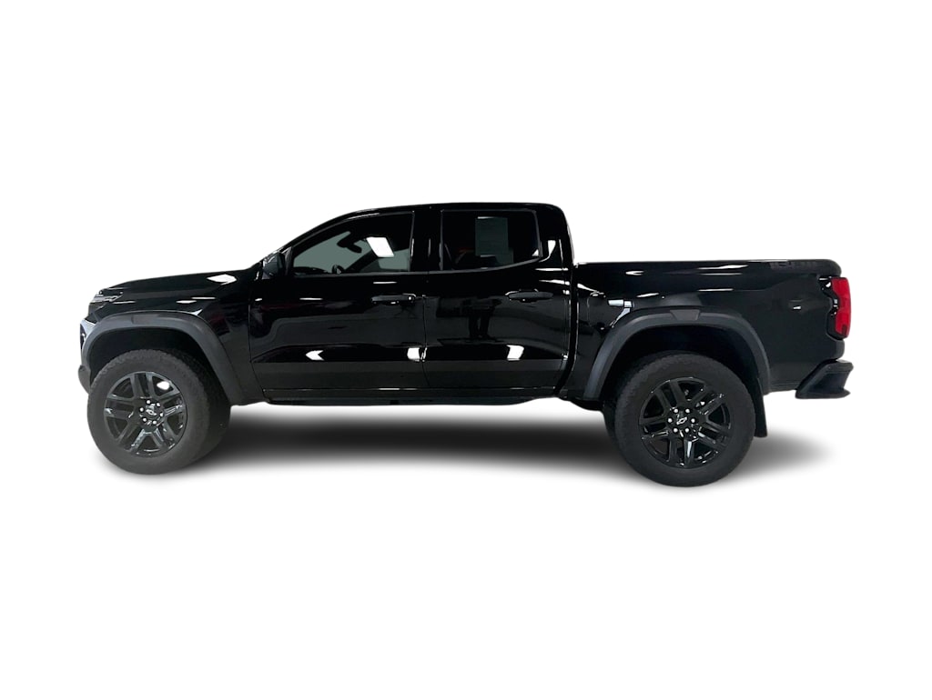 Thumbnail: 2025 Chevrolet Colorado - 3