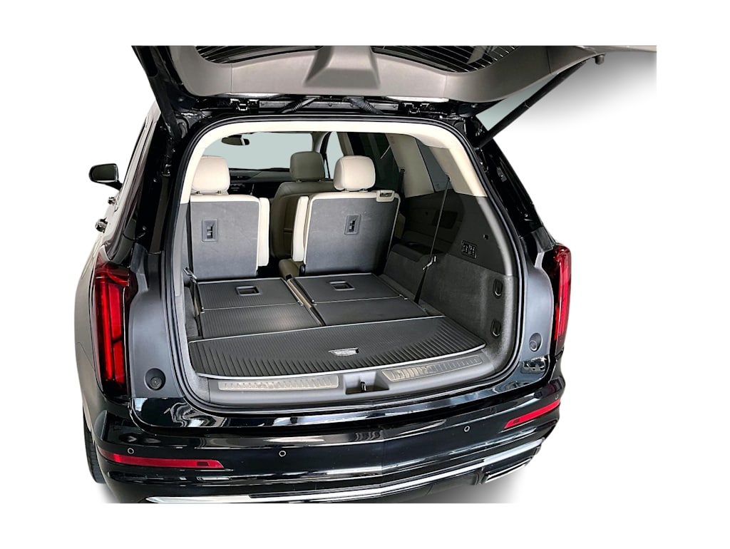 Thumbnail: 2024 Cadillac XT6 - 18