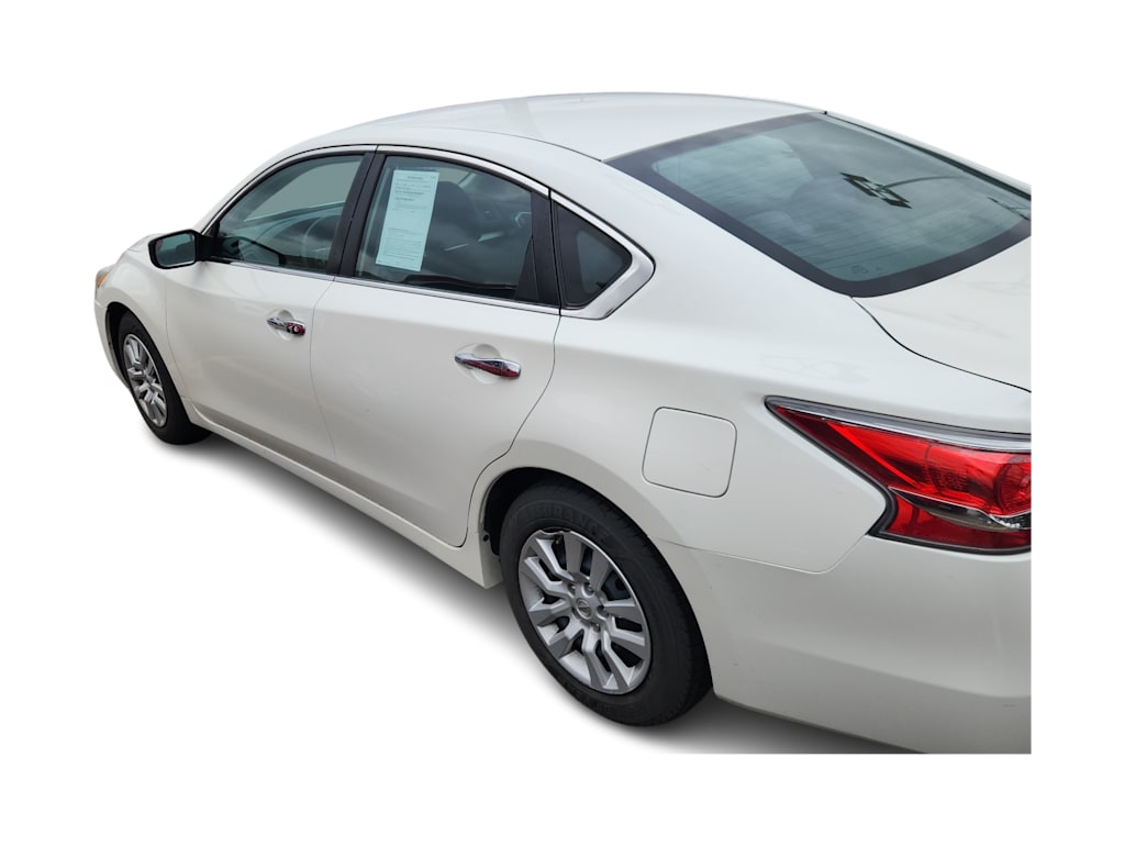 Thumbnail: 2014 Nissan Altima - 10