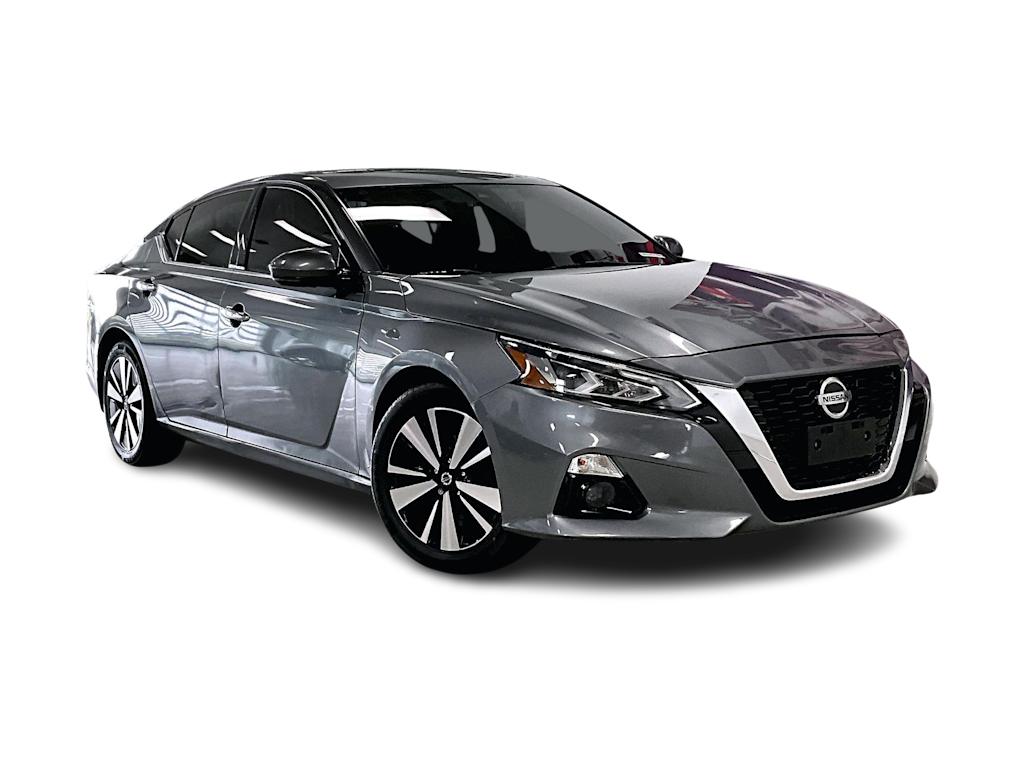 Thumbnail: 2022 Nissan Altima - 21