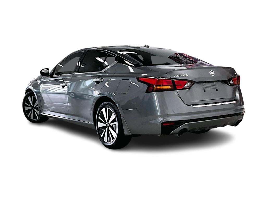 Thumbnail: 2022 Nissan Altima - 4