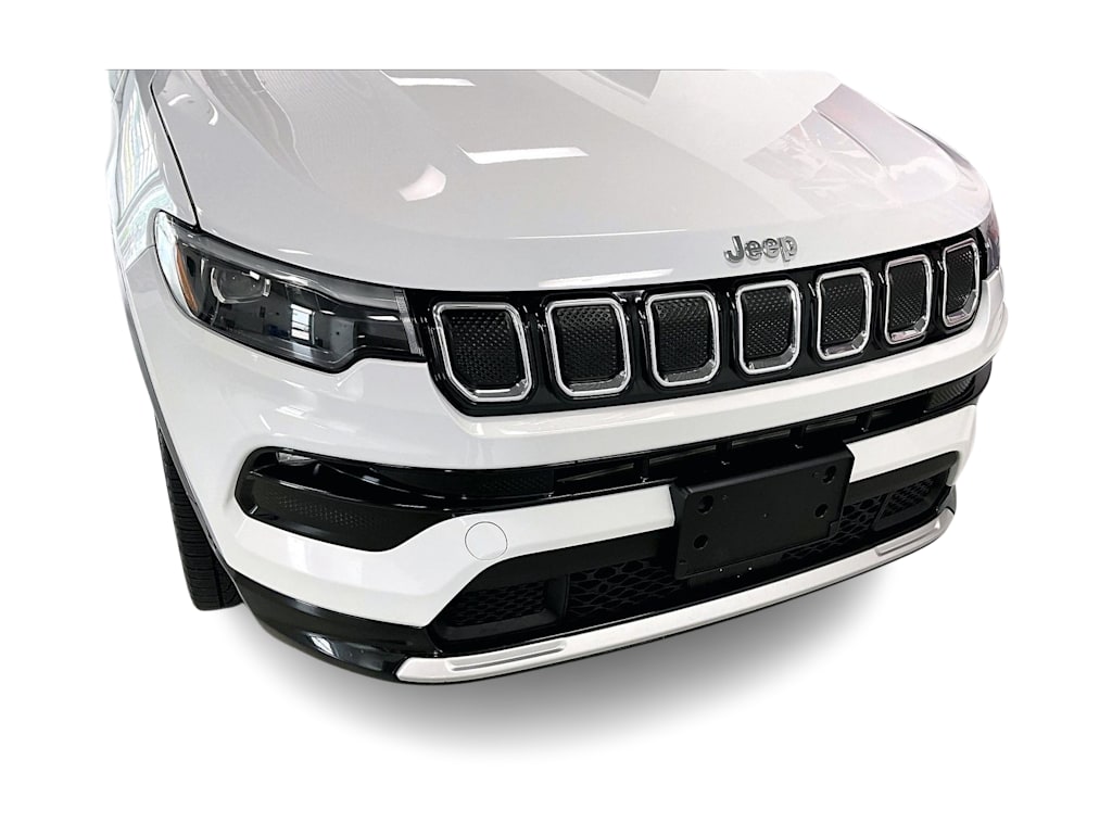 Thumbnail: 2022 Jeep Compass - 29