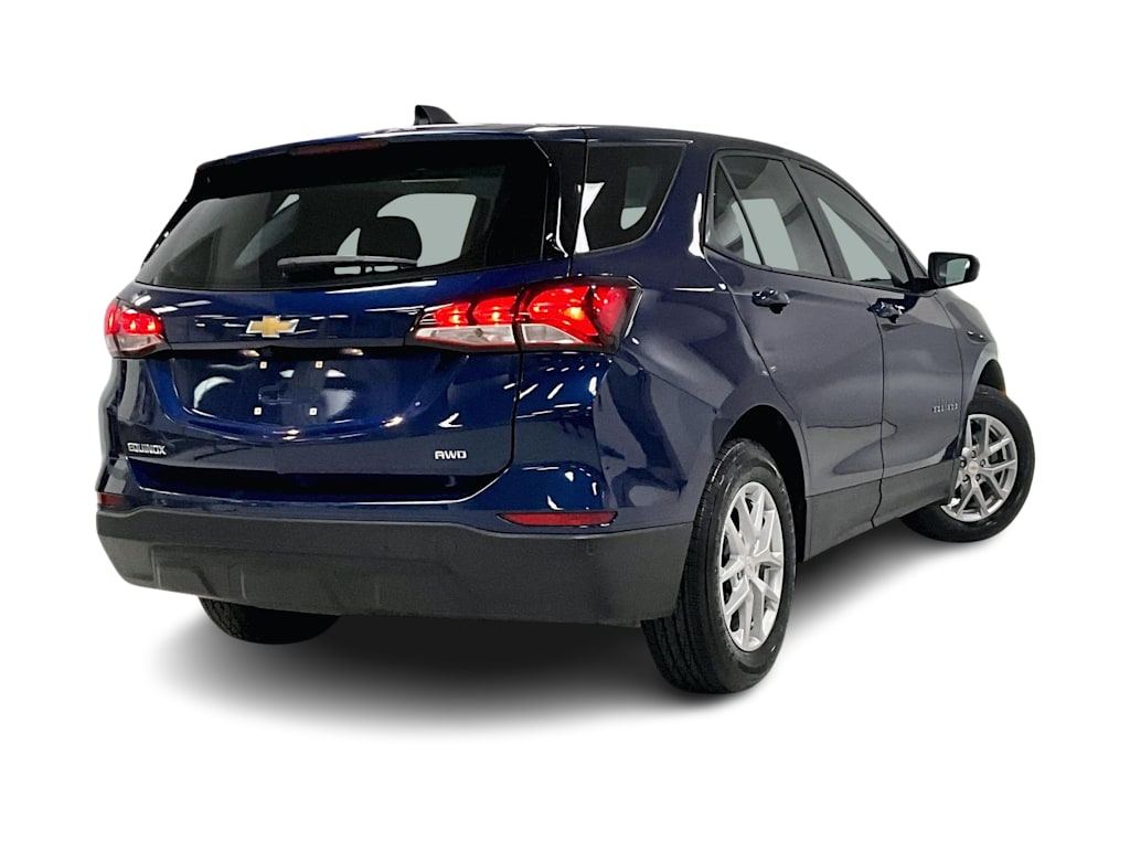 Thumbnail: 2023 Chevrolet Equinox - 24