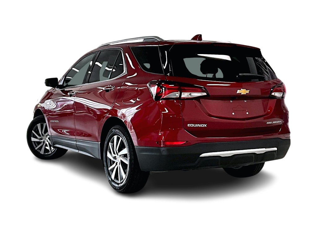 Thumbnail: 2022 Chevrolet Equinox - 4