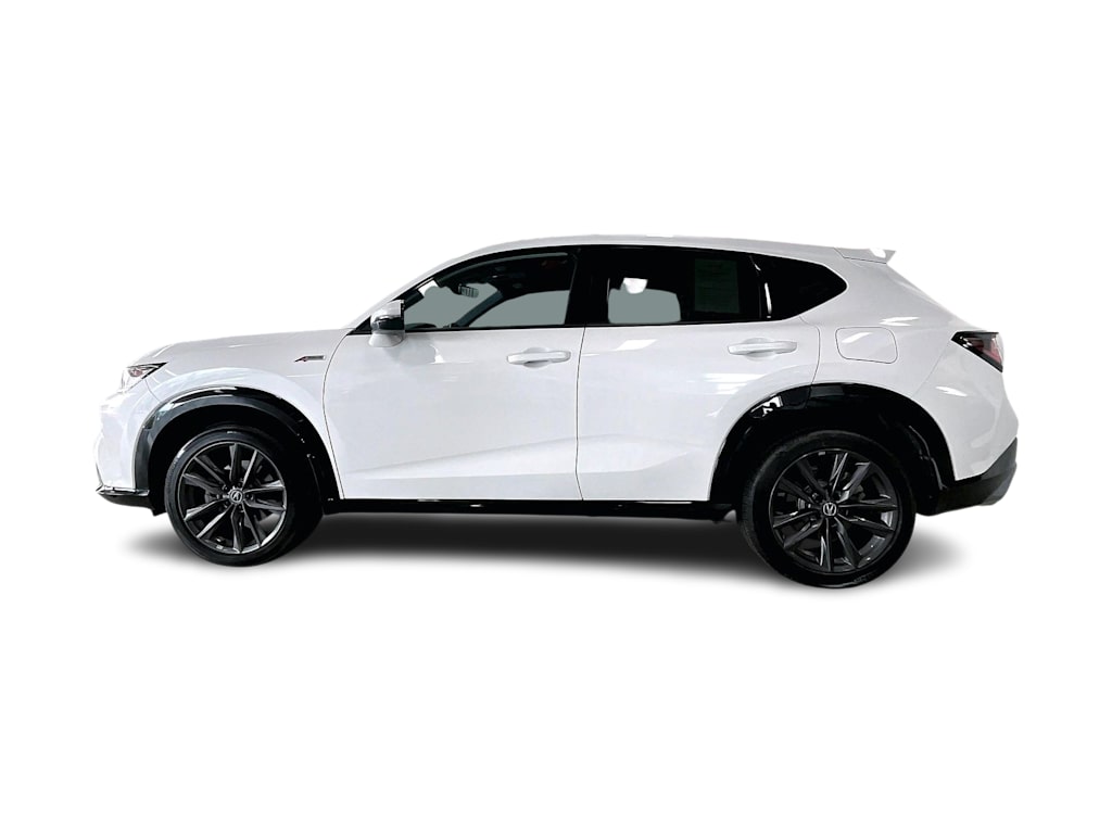 Thumbnail: 2025 Acura ADX - 3