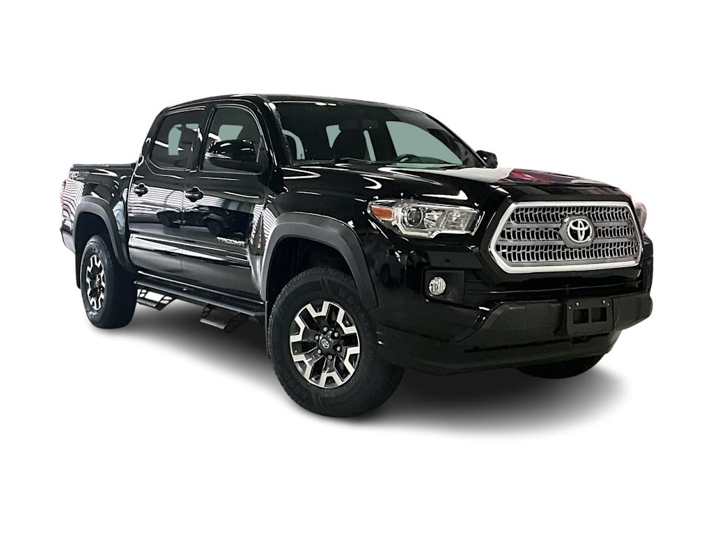 Thumbnail: 2017 Toyota Tacoma - 20