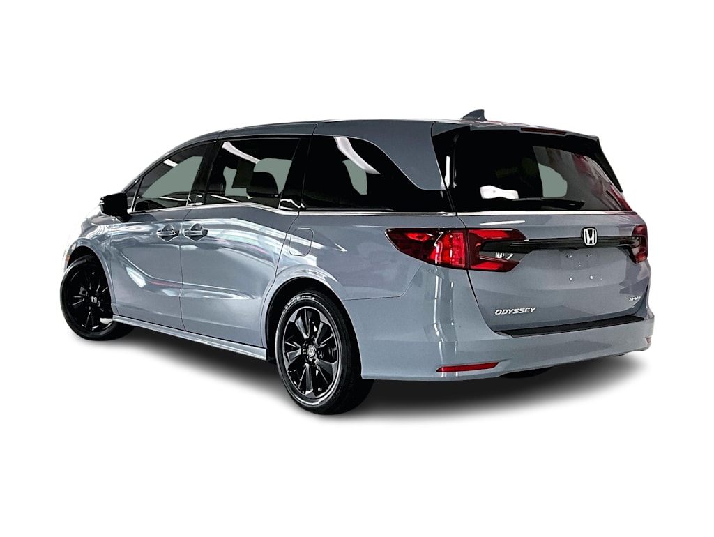Thumbnail: 2023 Honda Odyssey - 4
