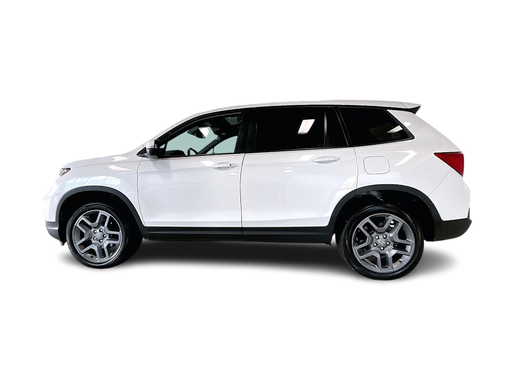 Thumbnail: 2023 Honda Passport - 3