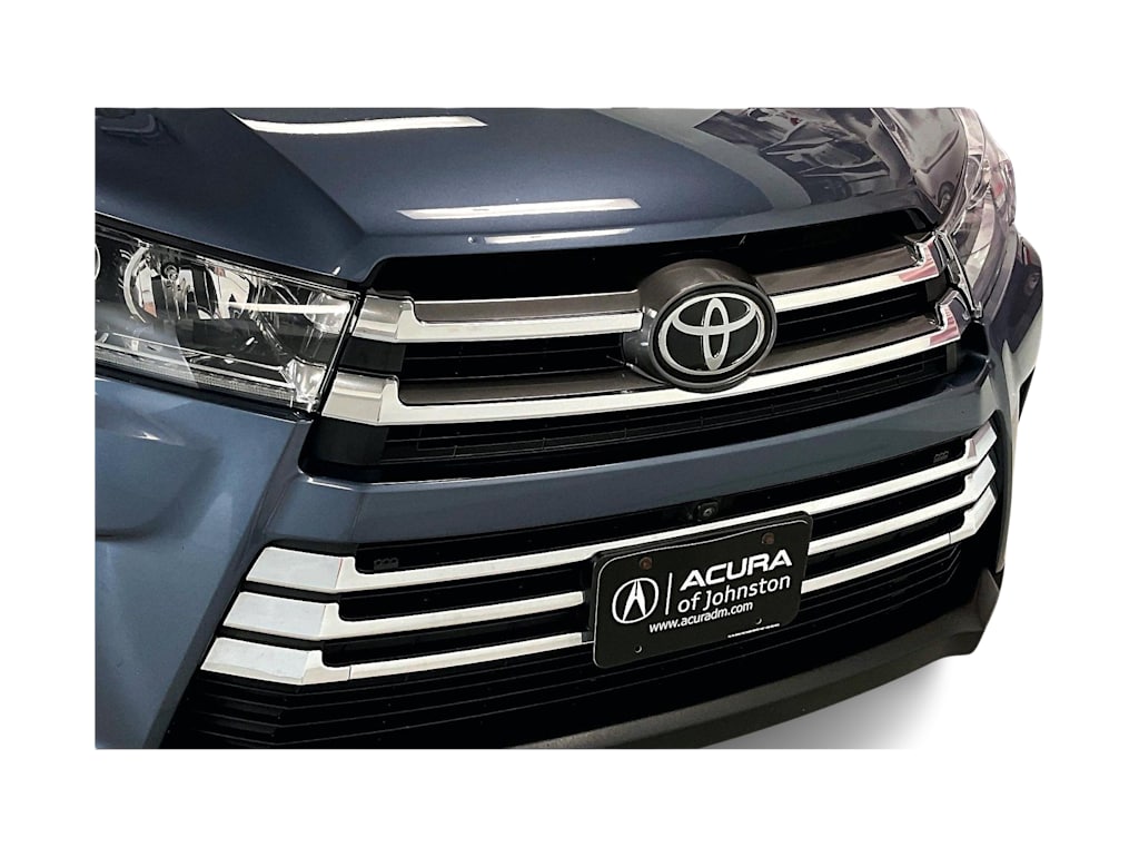 Thumbnail: 2019 Toyota Highlander - 30