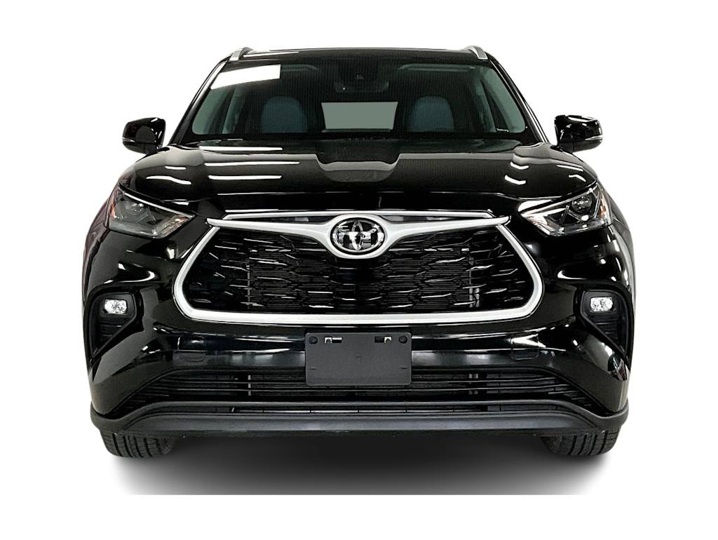 Thumbnail: 2023 Toyota Highlander - 6