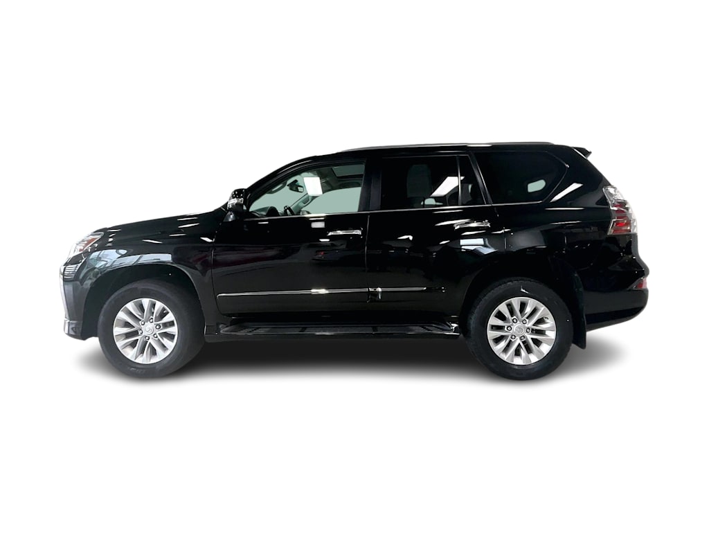 Thumbnail: 2017 Lexus GX - 3