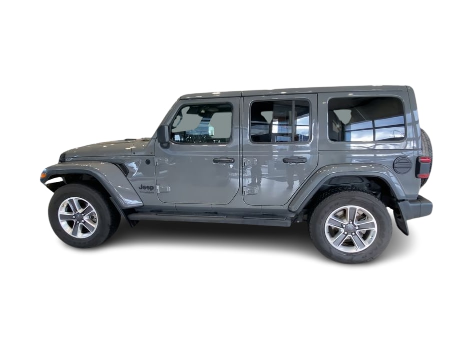2021 Jeep Wrangler Unlimited Sahara 3