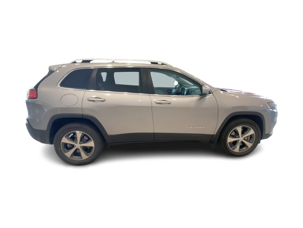 Thumbnail: 2019 Jeep Cherokee - 19