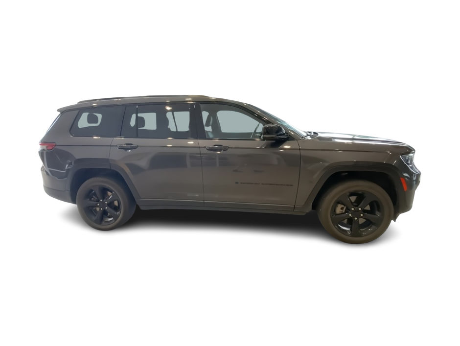 Thumbnail: 2023 Jeep Grand Cherokee L - 17