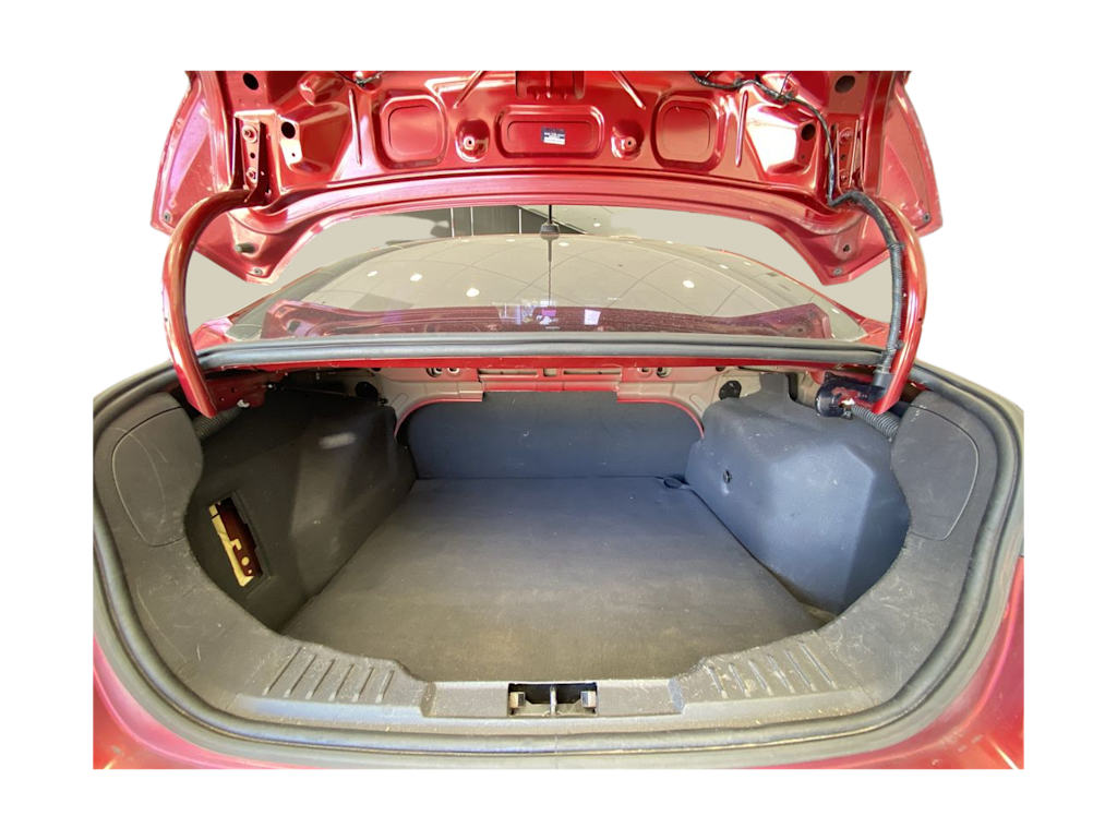 Thumbnail: 2014 Ford Focus - 15
