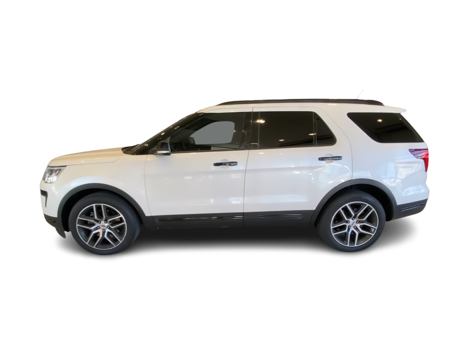 Thumbnail: 2018 Ford Explorer - 3