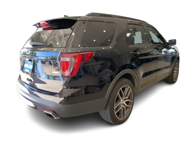 Thumbnail: 2016 Ford Explorer - 18