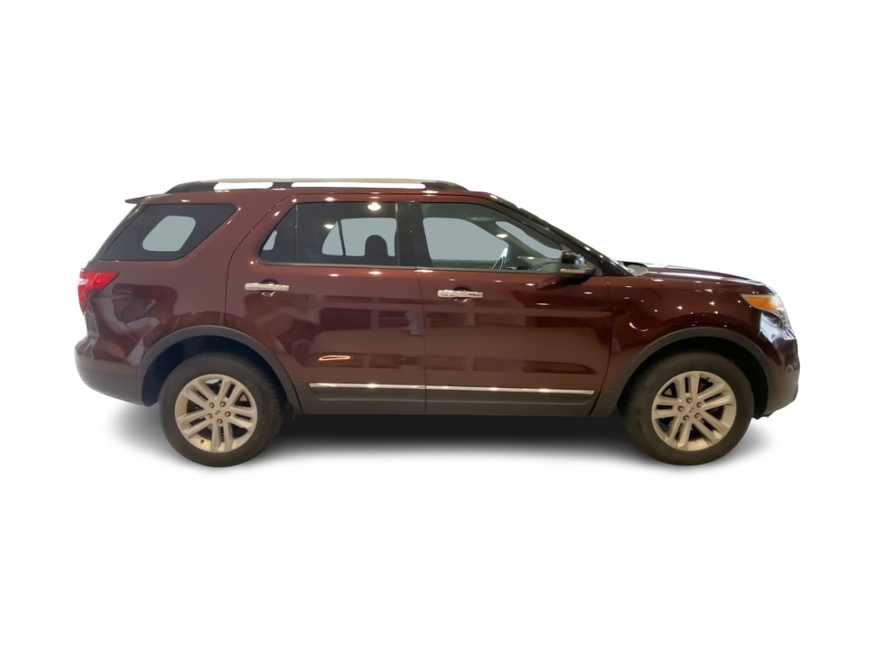 Thumbnail: 2012 Ford Explorer - 19