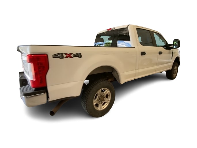 Thumbnail: 2017 Ford F-350 - 16