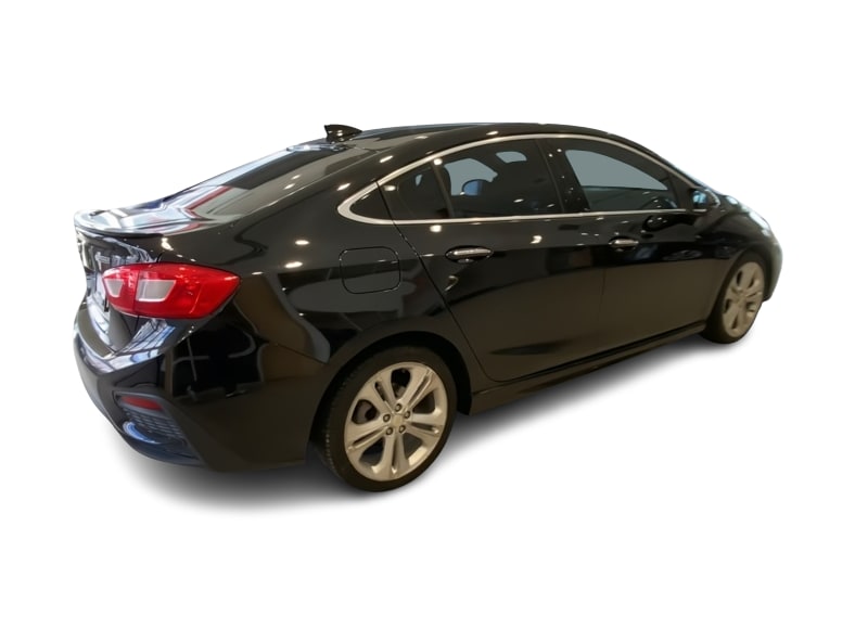 Thumbnail: 2016 Chevrolet Cruze - 17