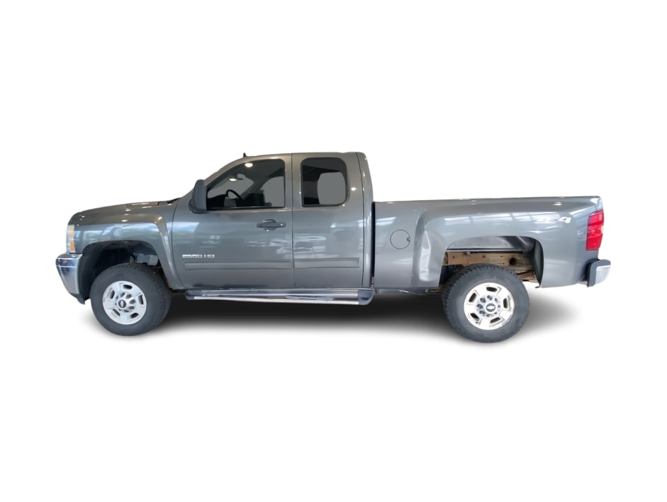 Thumbnail: 2011 Chevrolet Silverado 2500 - 3