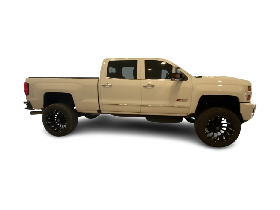 Thumbnail: 2018 Chevrolet Silverado 3500 - 16