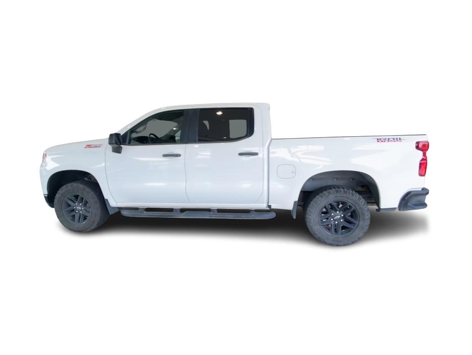 Thumbnail: 2020 Chevrolet Silverado 1500 - 3