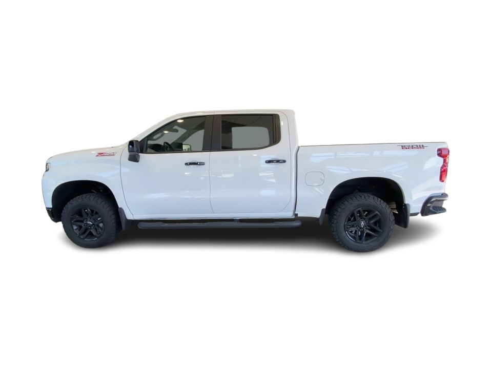 Thumbnail: 2021 Chevrolet Silverado 1500 - 3