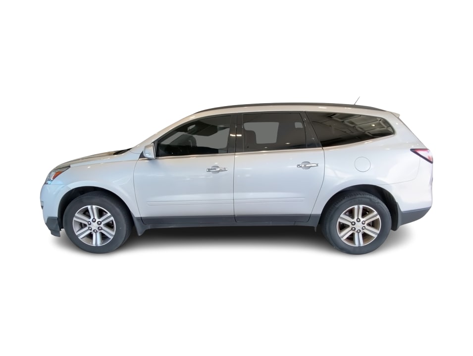 Thumbnail: 2016 Chevrolet Traverse - 3