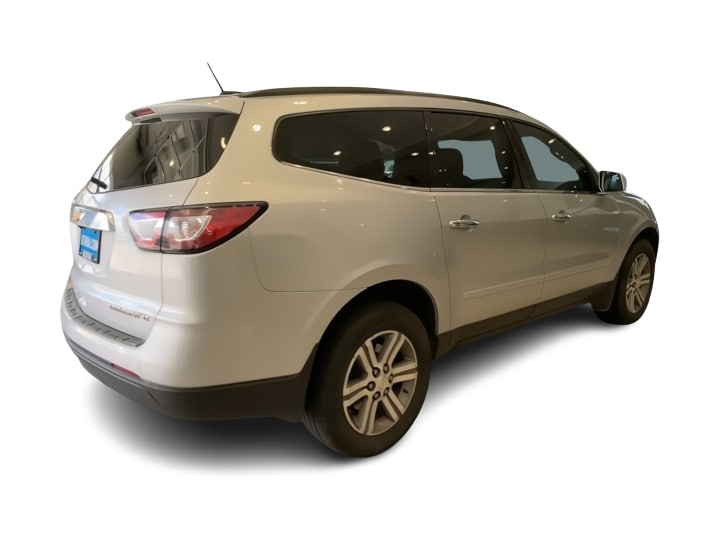 Thumbnail: 2016 Chevrolet Traverse - 18