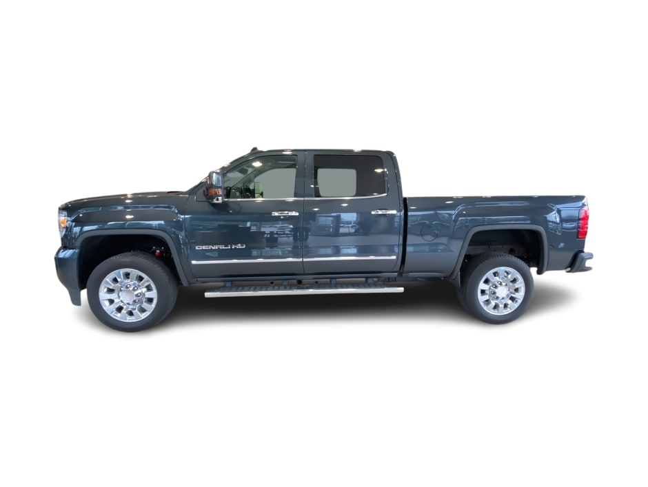 Thumbnail: 2019 GMC Sierra 2500 - 18