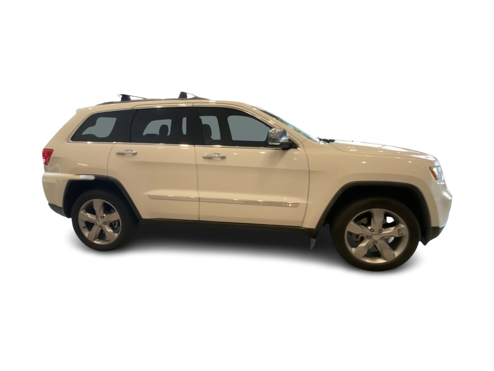 Thumbnail: 2011 Jeep Grand Cherokee - 20