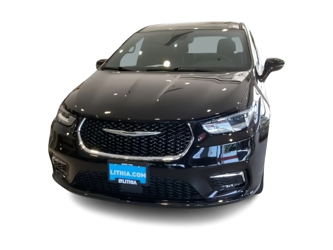 Thumbnail: 2025 Chrysler Pacifica - 18