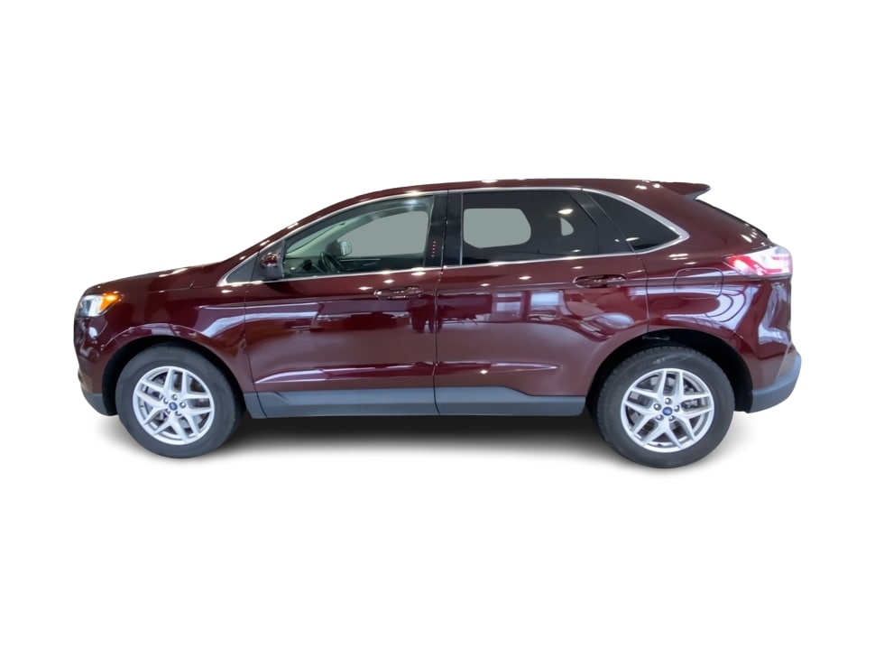 Thumbnail: 2022 Ford Edge - 16