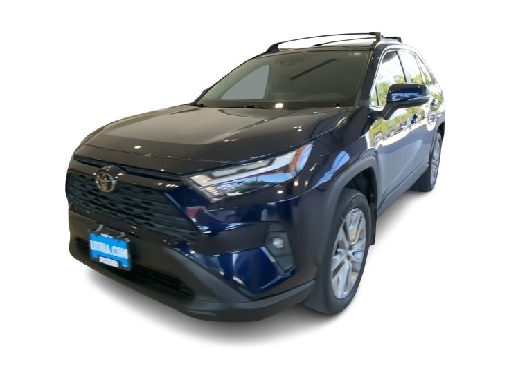 Thumbnail: 2022 Toyota RAV4 - 16