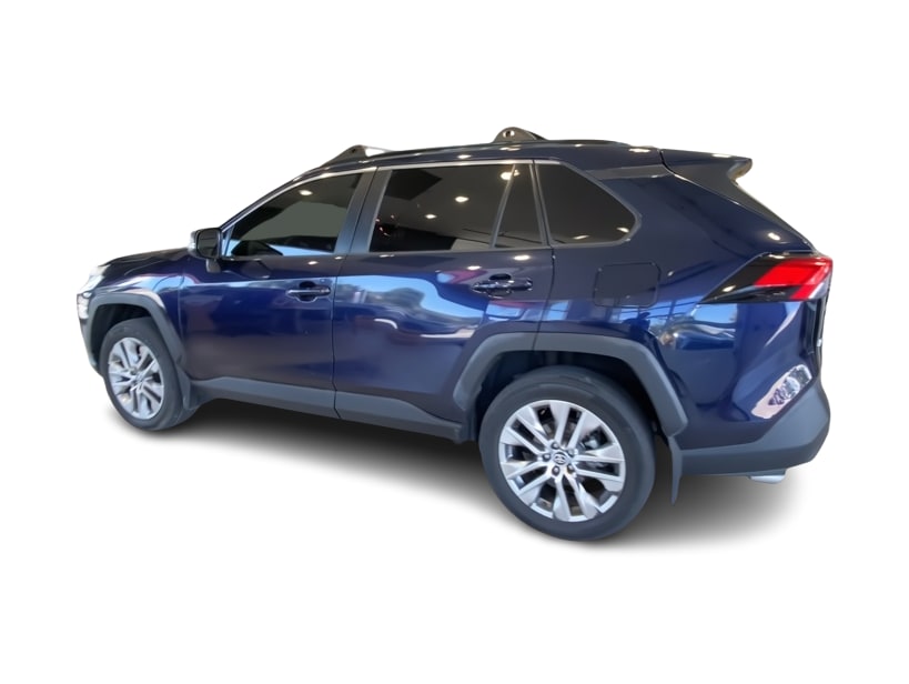 Thumbnail: 2022 Toyota RAV4 - 17