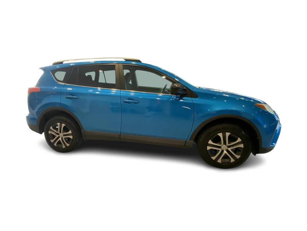Thumbnail: 2016 Toyota RAV4 - 19