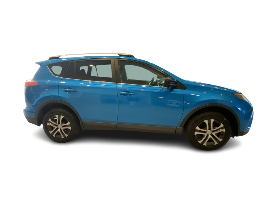 Thumbnail: 2016 Toyota RAV4 - 18