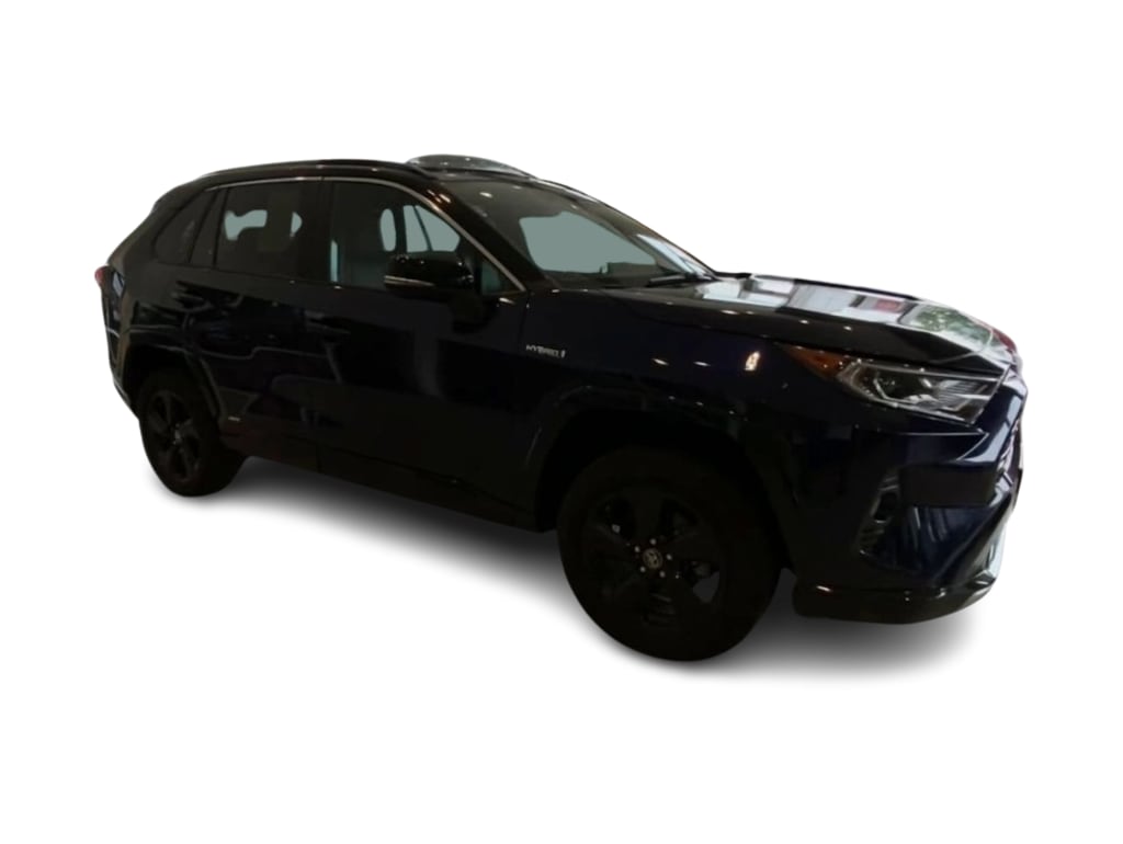 2020 Toyota RAV4 XSE 18