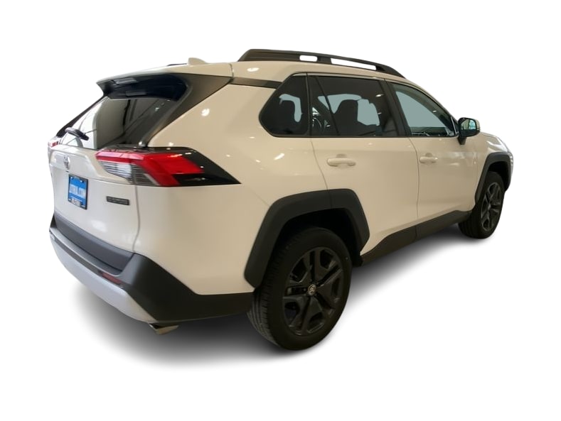 2022 Toyota RAV4 Adventure 18