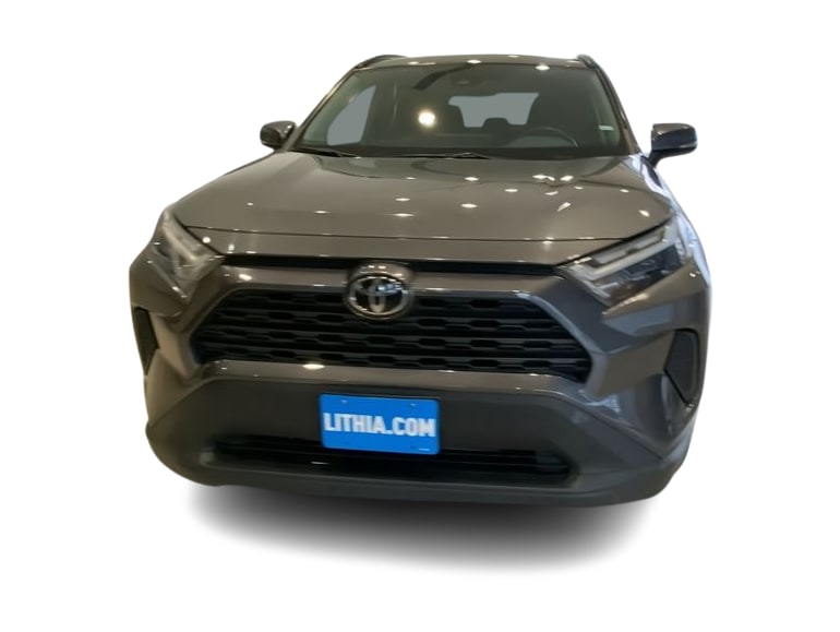 2022 Toyota RAV4 XLE 6