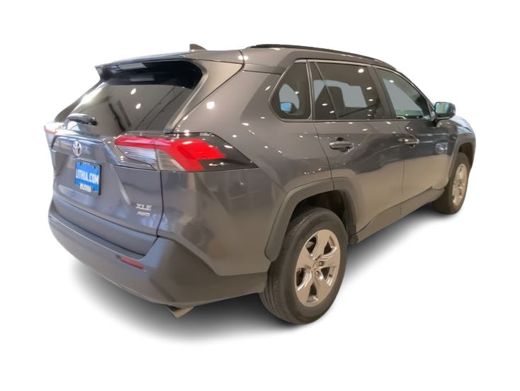 2022 Toyota RAV4 XLE 19