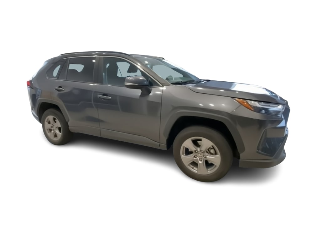 2022 Toyota RAV4 XLE 15