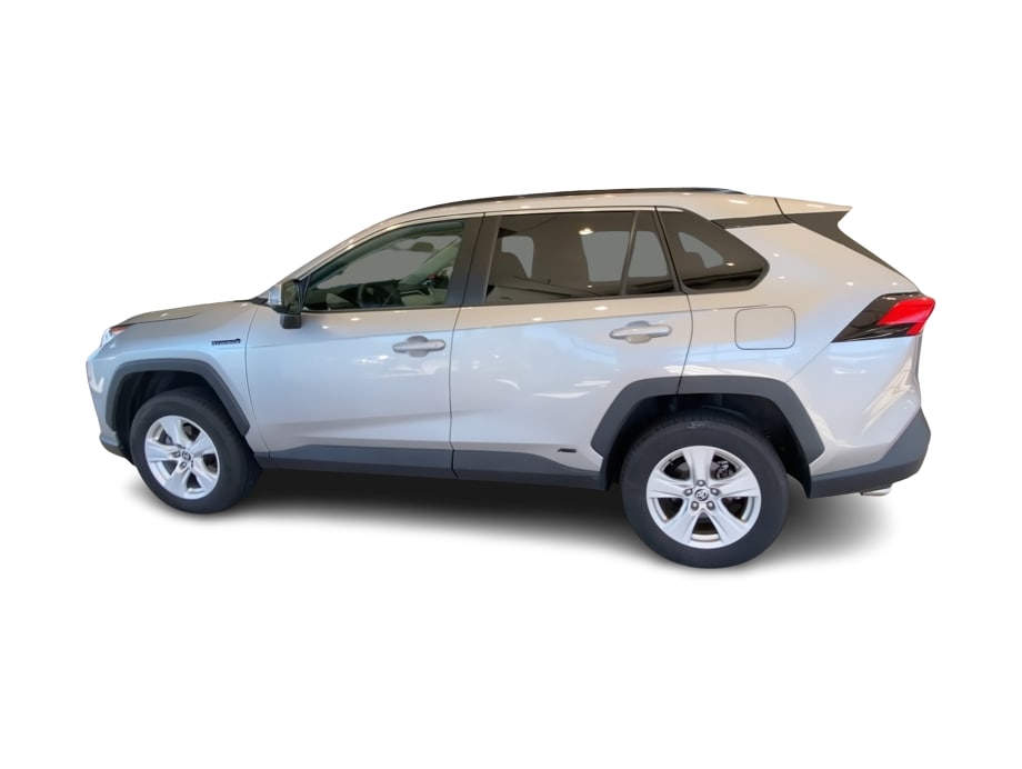 Thumbnail: 2021 Toyota RAV4 - 3