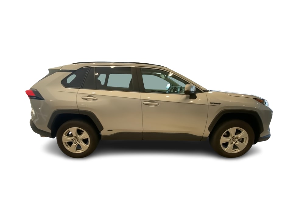 Thumbnail: 2021 Toyota RAV4 - 19