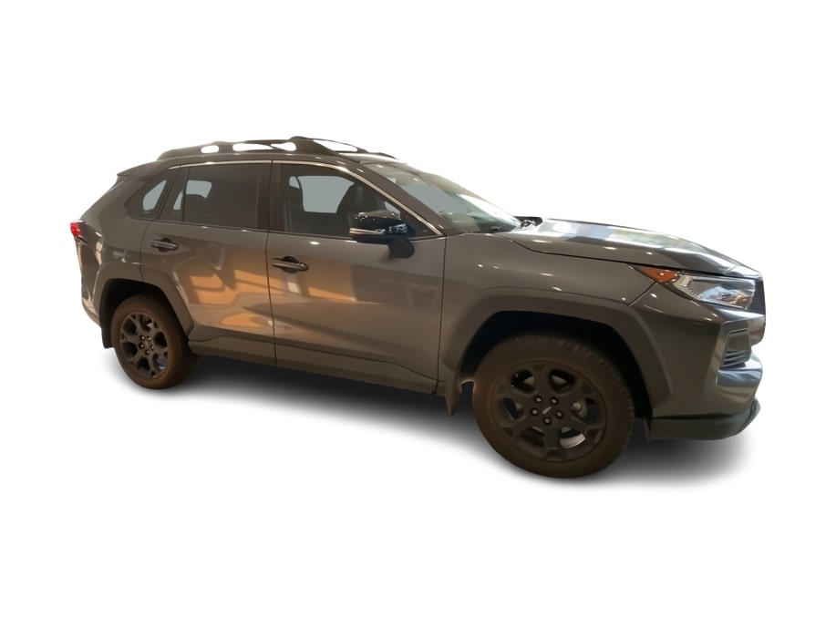 Thumbnail: 2021 Toyota RAV4 - 16